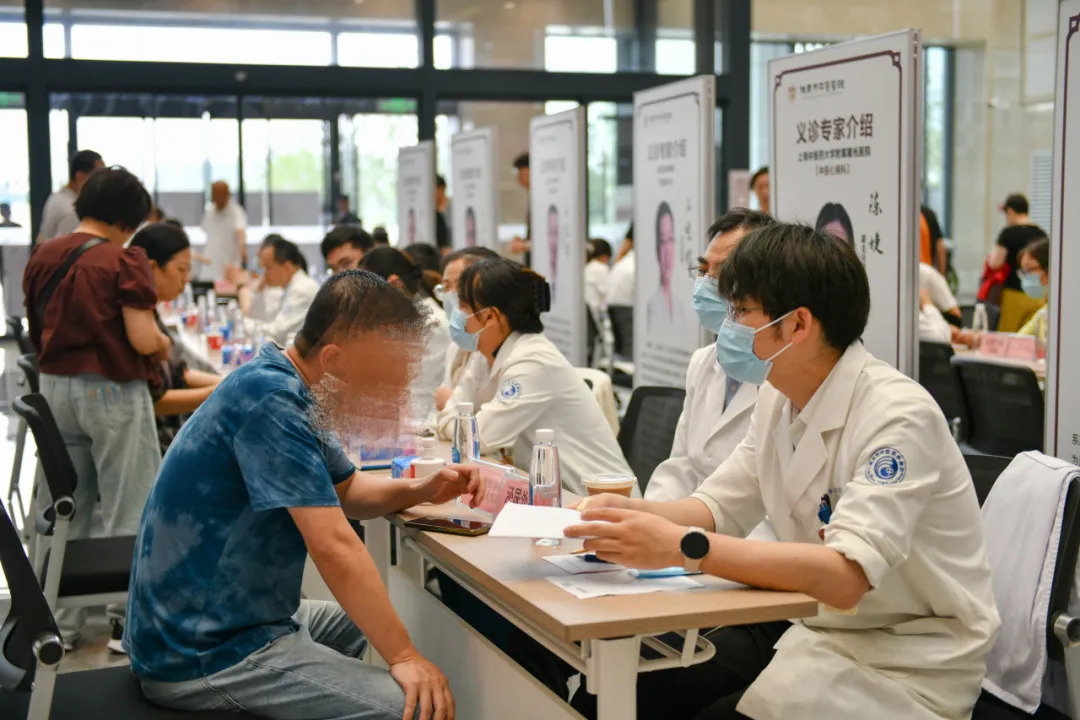 https://images.weserv.nl/?url=https://mmbiz.qpic.cn/mmbiz_jpg/bCFr8VypWfzAkAmQ7y3icxAQCJjSvakerhzySg7e4IxF7txxdnCyAXemWSUd5KOzO1riaxA74qrbRsKb2v8tQhkg/640?wx_fmt=jpeg&from=appmsg&tp=webp&wxfrom=5&wx_lazy=1 图片