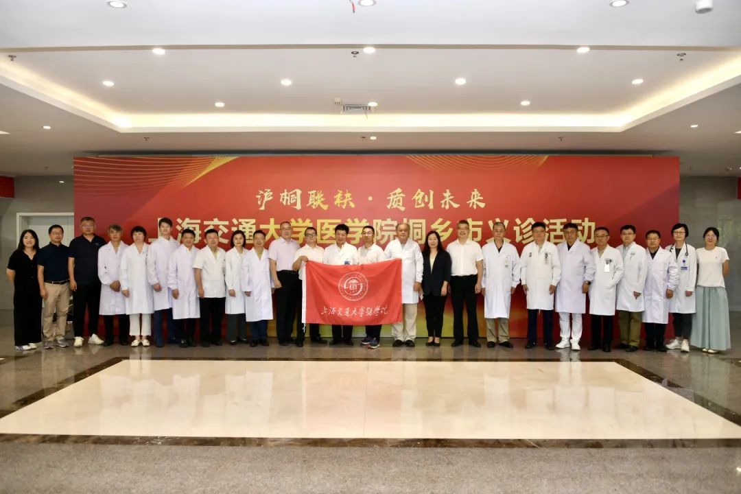 https://images.weserv.nl/?url=https://mmbiz.qpic.cn/mmbiz_jpg/bCFr8VypWfxDMCp4B7KTsNSibFvv1JtBwINl997DTibHv3jf0nziaUaib84smoR5LDibh0lqq8oyGoWlcgxO0k6vgBQ/640?wx_fmt=jpeg&from=appmsg