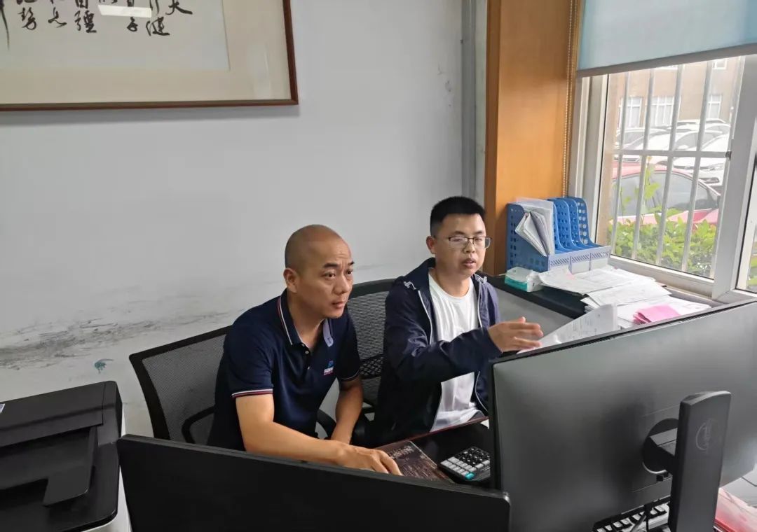 https://images.weserv.nl/?url=https://mmbiz.qpic.cn/mmbiz_jpg/bCFr8VypWfxnricDy4ICOKaSibN29GQf2SCiblagVSGRdwAic0WFomkOGcbia0bS4TkWr1XEl7iaGHwTZ0EqLj35S4kw/640?wx_fmt=jpeg&from=appmsg
