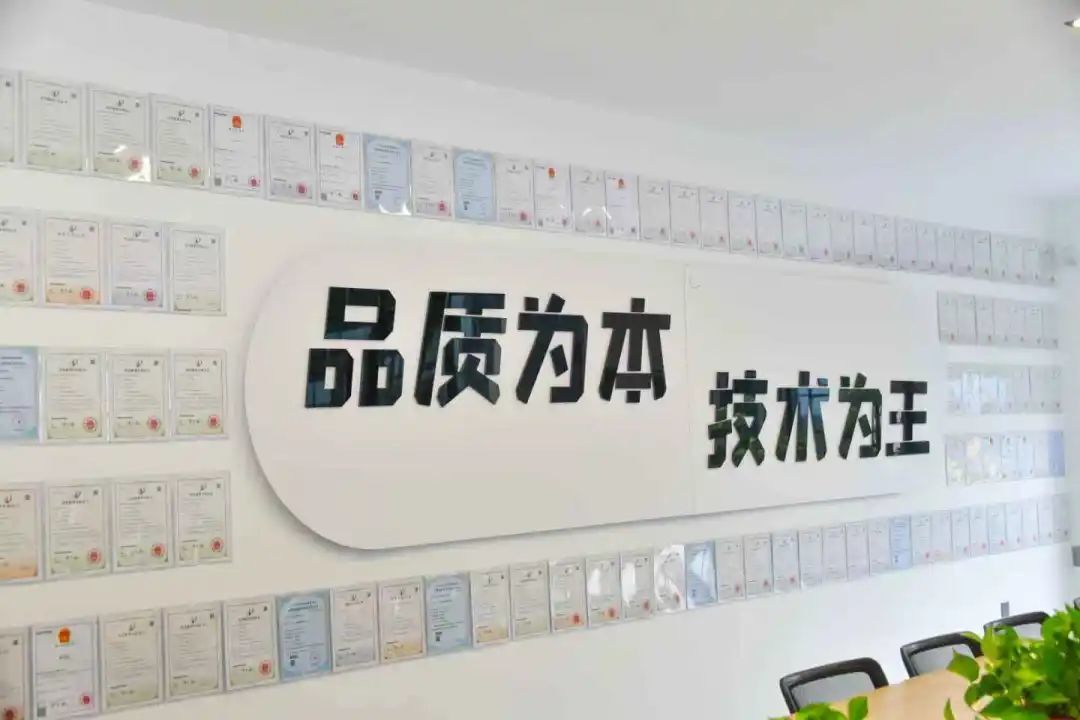 https://images.weserv.nl/?url=https://mmbiz.qpic.cn/mmbiz_jpg/bCFr8VypWfycID6lyz4Q5aAa2MiaxQPeWMorDF17LG5cOD6Tbt5esmkX5ia5CgpfRxucIVl9IoPtKSd4014DhS9g/640?wx_fmt=jpeg&from=appmsg