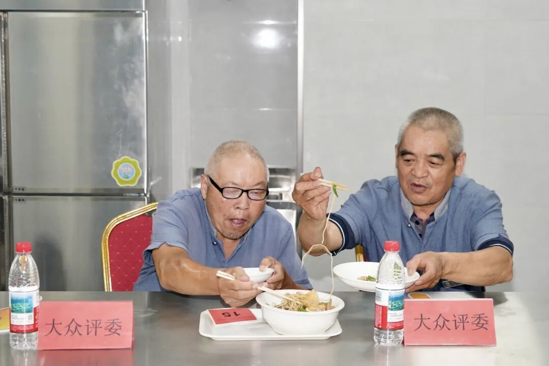 15743105031812.jpeg 图片