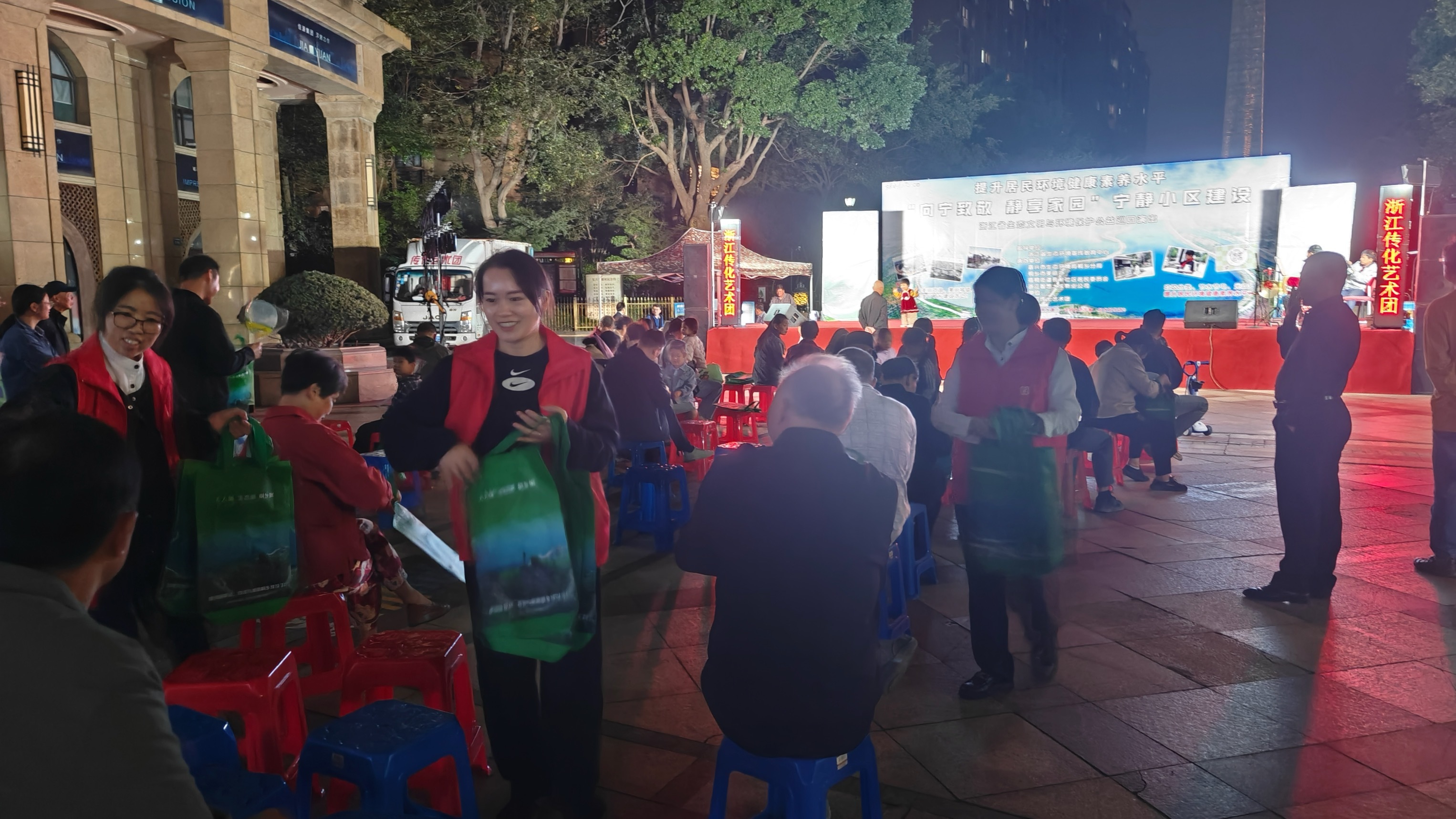 微信图片_20251021172155_230_3.jpg
