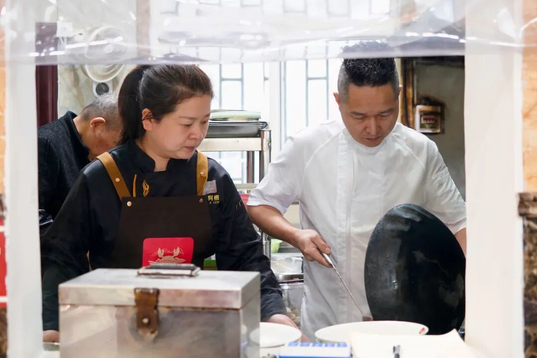 15951004859780.jpeg 图片