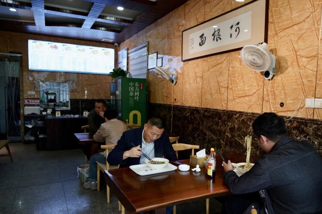 15951004859782.jpeg 图片