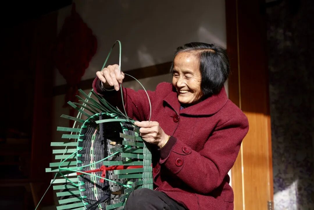 16163064783300.jpeg 图片