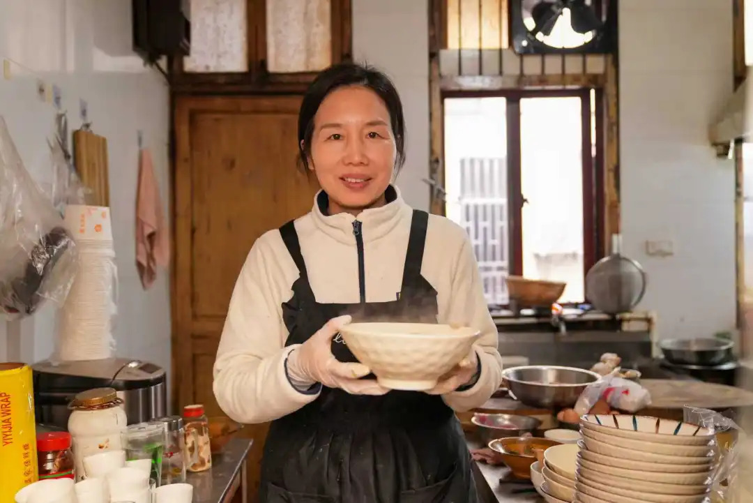 16941739434128.webp 图片