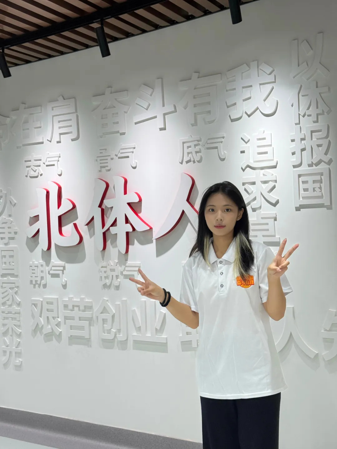 16937606958161.webp 图片