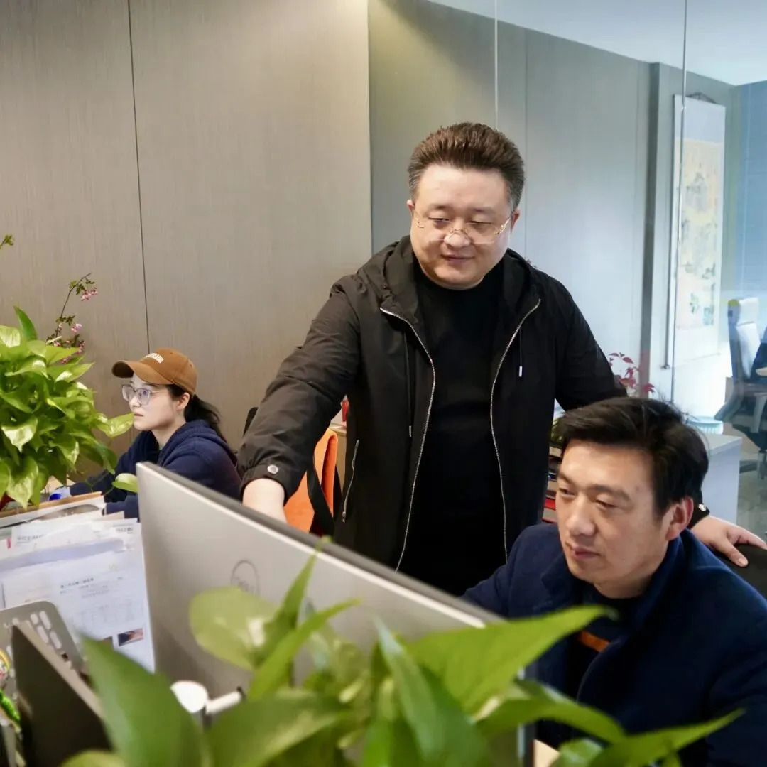 16941698230992.webp 图片