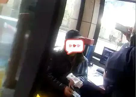 https://images.weserv.nl/?url=https://mmbiz.qpic.cn/mmbiz_jpg/O9F3NTo58yoEXTt56BnJzWtySEsJAria2tgT1iaxrmh3Vv2ViaTfV1bIbEu6eexssBQFODeyDn5ibg4rX3AexAuPMw/640?wx_fmt=jpeg&from=appmsg&wxfrom=5&wx_lazy=1&wx_co=1&tp=wxpic 图片