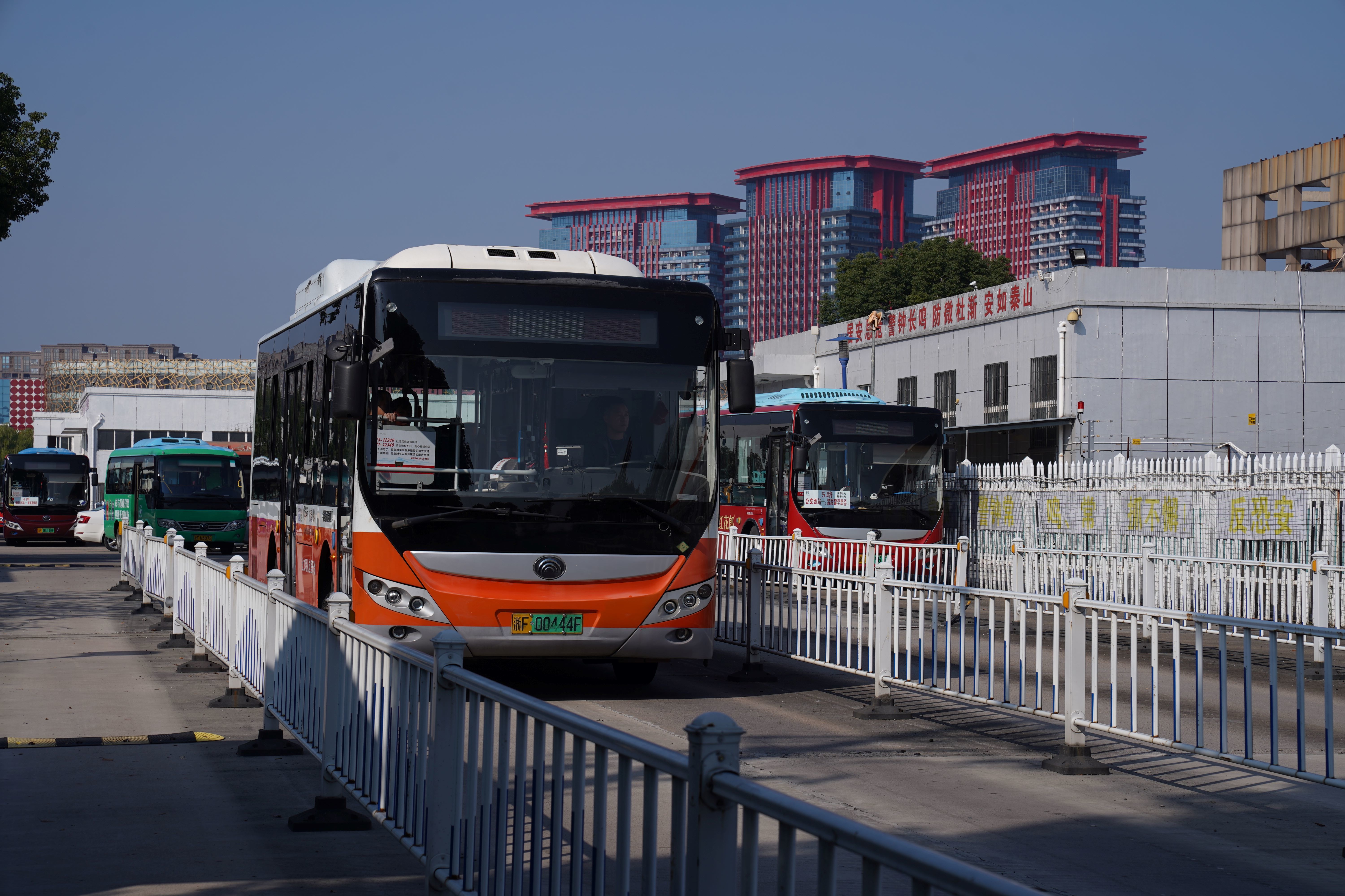 保障乌镇峰会,桐乡这场驾驶员大比武超飒!