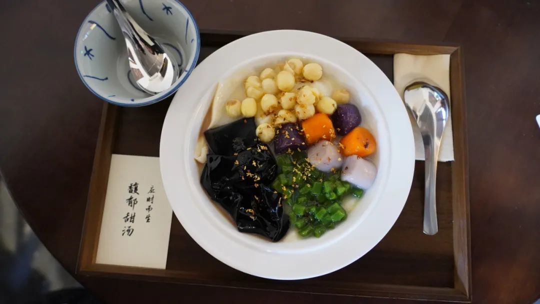 https://img.xiumi.us/xmi/ua/3Dhuw/i/f879a28b6fcfb709c9f70e99f6d27920-sz_61903.jpg
