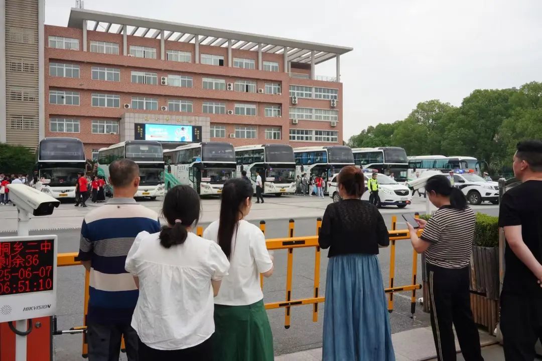 https://images.weserv.nl/?url=https://mmbiz.qpic.cn/mmbiz_jpg/bCFr8VypWfwFuI2zd4KG23uRDKFbqASCE4UicnnGtXb0KXjicY1CtX6SAJiaicupliaFZlARnuicYmGaCIDAR82J6zQg/640?wx_fmt=jpeg&from=appmsg