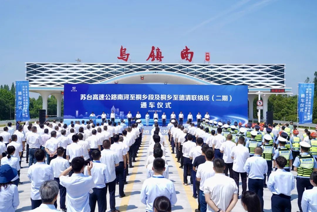 https://images.weserv.nl/?url=https://mmbiz.qpic.cn/mmbiz_jpg/bCFr8VypWfwZJvL82DX6ib3KIgYn9nwb3J3YIwewGWVSyh4qAXLSiaYc38v3KDibpxkOuxgHyc80lu5By4yX5IXkg/640?wx_fmt=jpeg&from=appmsg&tp=wxpic&wxfrom=5&wx_lazy=1 图片