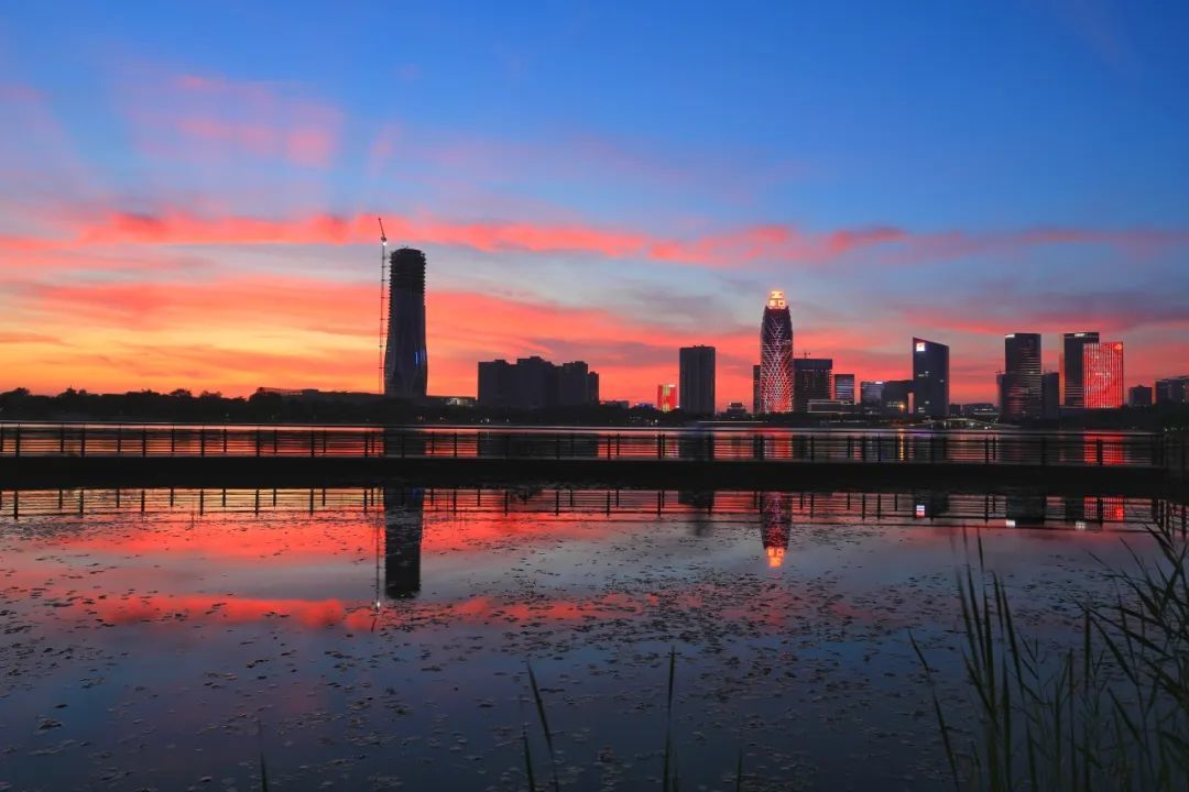 https://images.weserv.nl/?url=https://mmbiz.qpic.cn/mmbiz_jpg/bCFr8VypWfzJfgicREvndEafa9uB3kr5t3dv7bfpDibG6k96NgM9Xuu42LicDpOBhDn8TnAtqfQ3Svj1NNmH7b3Mw/640?wx_fmt=jpeg&from=appmsg&tp=wxpic&wxfrom=5&wx_lazy=1 图片