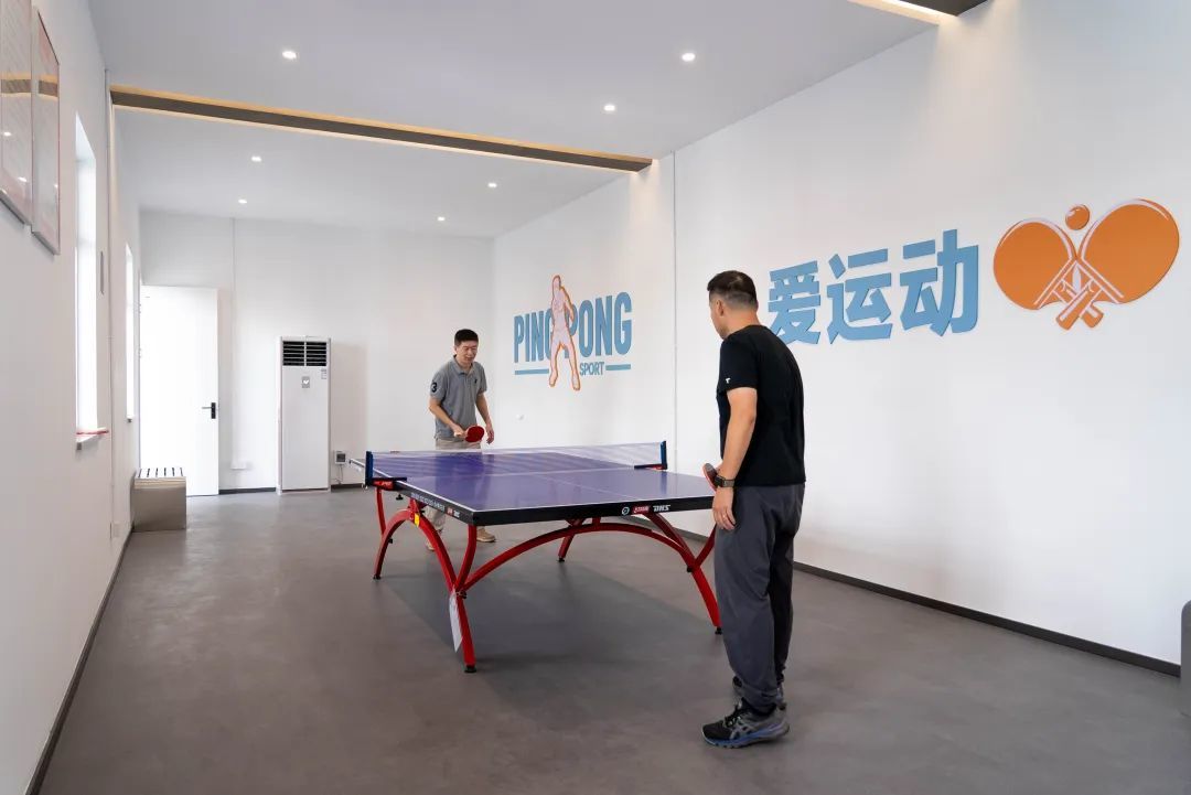 https://images.weserv.nl/?url=https://mmbiz.qpic.cn/mmbiz_jpg/bCFr8VypWfx7PEkE5HrYS2vUewU2tNgUbnJHFsHZaaicoSHLf9HlGiaAgTTfC6g75oMvicgR2A2o2AuSmaaXLUa6Q/640?wx_fmt=jpeg&from=appmsg
