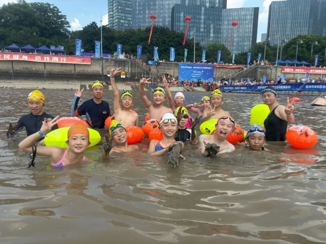 https://images.weserv.nl/?url=https://mmbiz.qpic.cn/mmbiz_jpg/bCFr8VypWfxSWHVvlaLVh1ibNaBZ9H7f6dKUv6Cq6fGtibJICB9OvnU2QF689X93uRSdd2TbPvkgtHXRglWnkQcg/640?wx_fmt=jpeg&from=appmsg