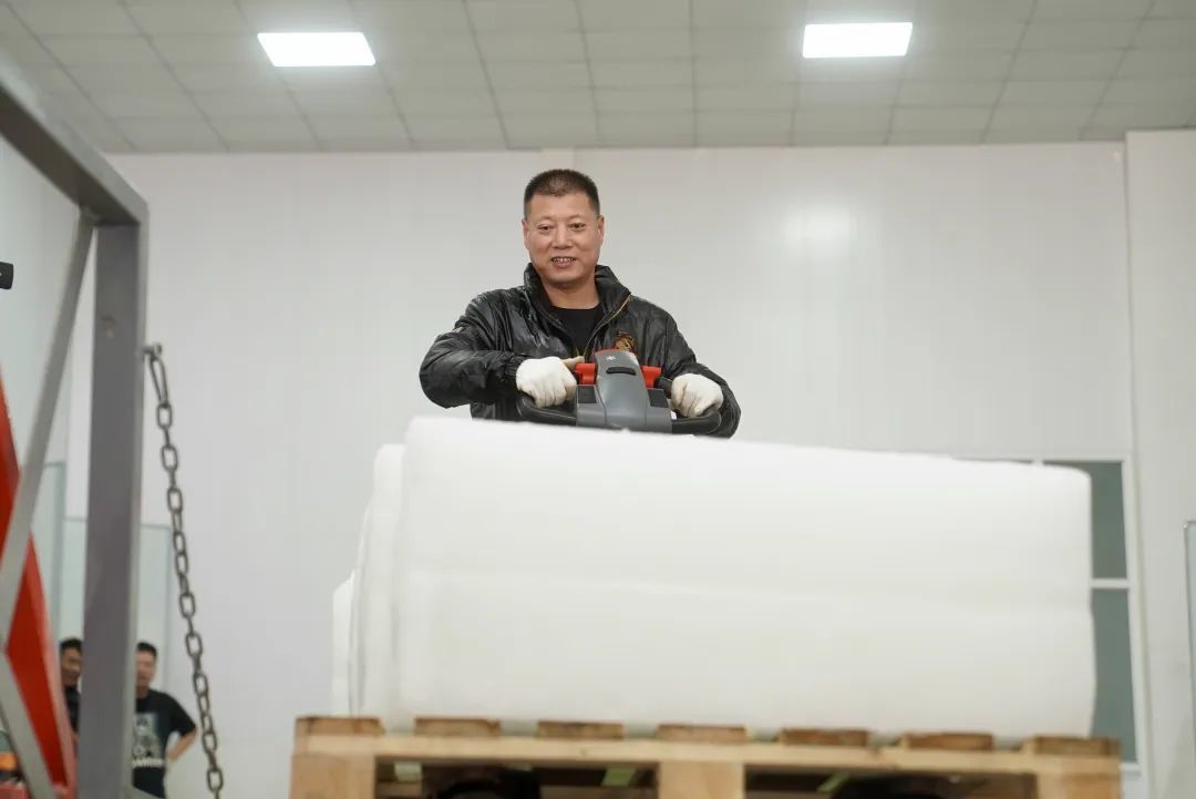 https://images.weserv.nl/?url=https://mmbiz.qpic.cn/mmbiz_jpg/bCFr8VypWfy3FqzA7WNsW9KPO7ht8NRia6UAX9tdQnwgyHQTKvNd1PTHlniayK39s2msZYyCgHRb0sHIlace9mYw/640?wx_fmt=jpeg&from=appmsg&tp=wxpic&wxfrom=5&wx_lazy=1 图片