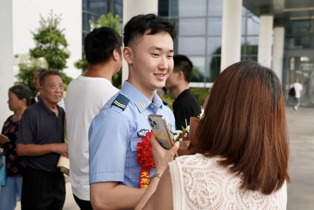 https://images.weserv.nl/?url=https://mmbiz.qpic.cn/mmbiz_jpg/bCFr8VypWfzTZMM3SUoy79JygLNXE6XNj1H7rRbLwiaynJNd8kqQHQXSic9f7qu79vEBLHuZOIkboaojxMxdLzyQ/640?wx_fmt=jpeg&from=appmsg&tp=wxpic&wxfrom=5&wx_lazy=1 图片