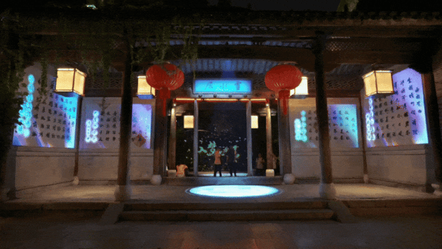 15776421485585.gif