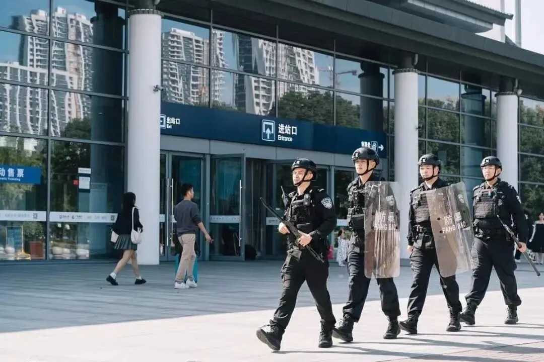 16378726149650.webp 图片