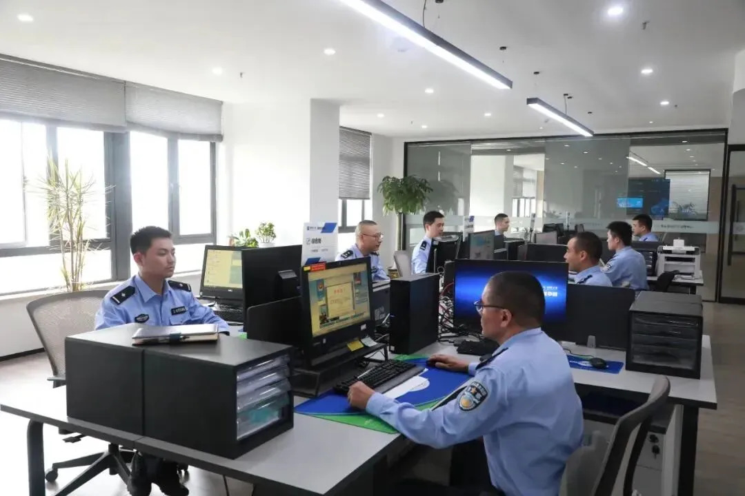 16378726230224.webp 图片
