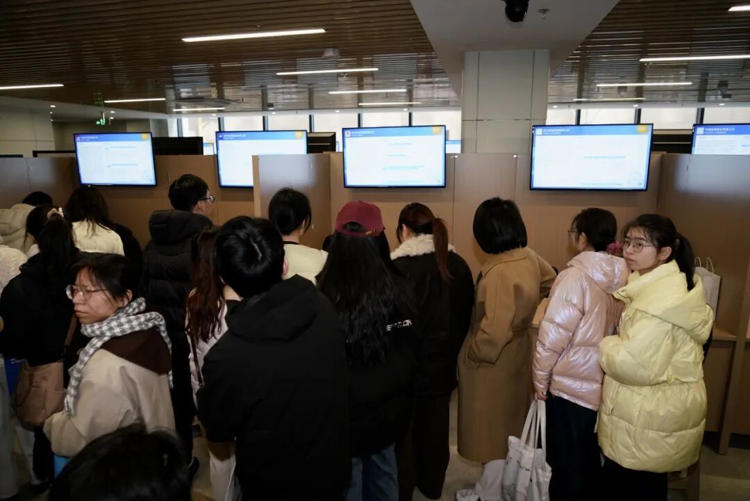 16511589128976.jpeg 图片