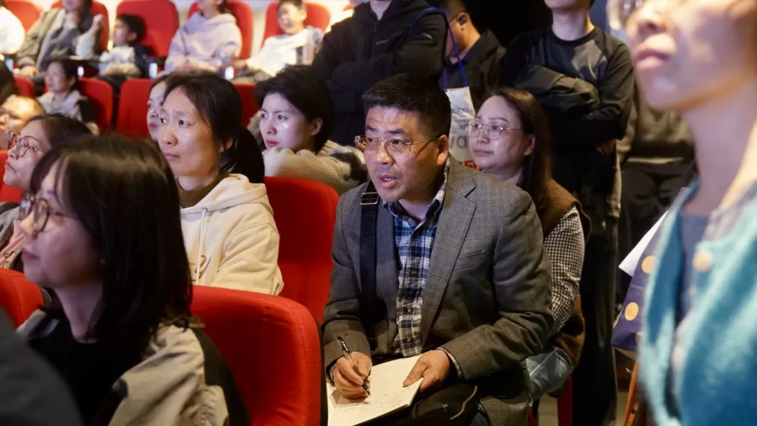 16887540390609.webp 图片