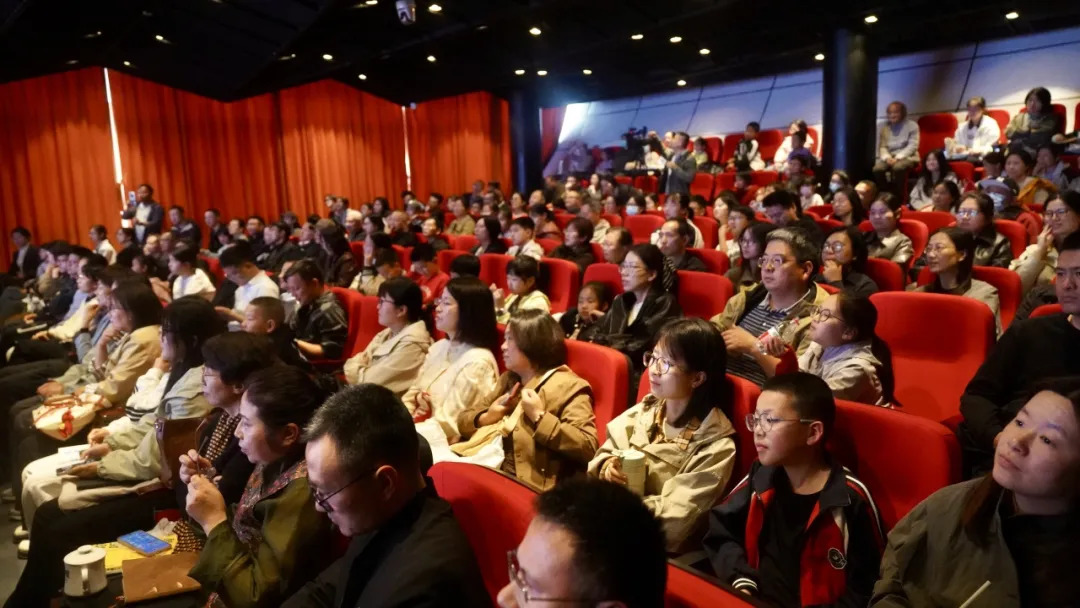 16887540516304.webp 图片
