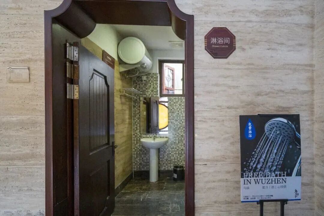 15853569064261.jpeg 图片